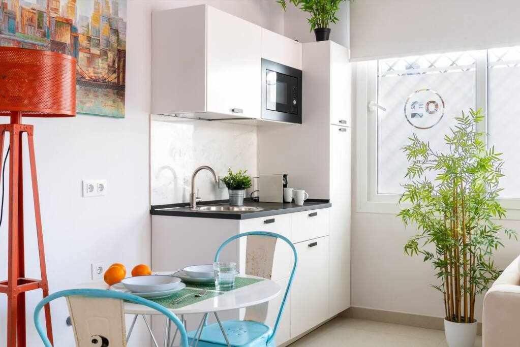 Monkeys Apartments Pinoloft Nuevo Torneo إشبيلية المظهر الخارجي الصورة